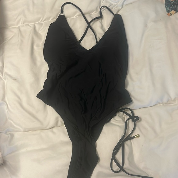 Matte Swim collection thong one piece - Picture 1 of 4